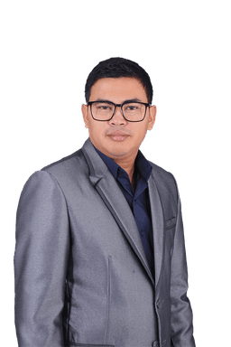Akmal Kurnia - CEO